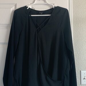 Worthington black criss cross necklace faux wrap long sleeves black top size L